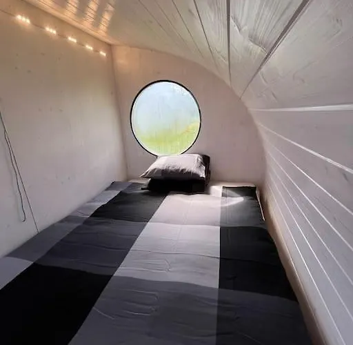 Privaatne 180 Kraadise Merevaatega Maja Ja Saun Ruhve